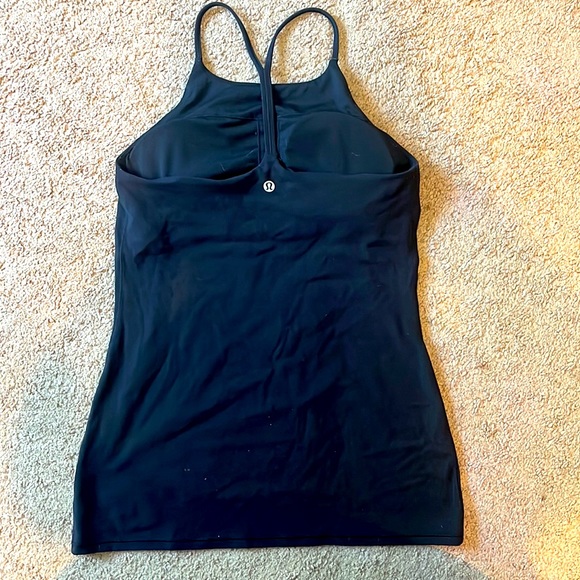 Lululemon tank - Picture 2 of 2